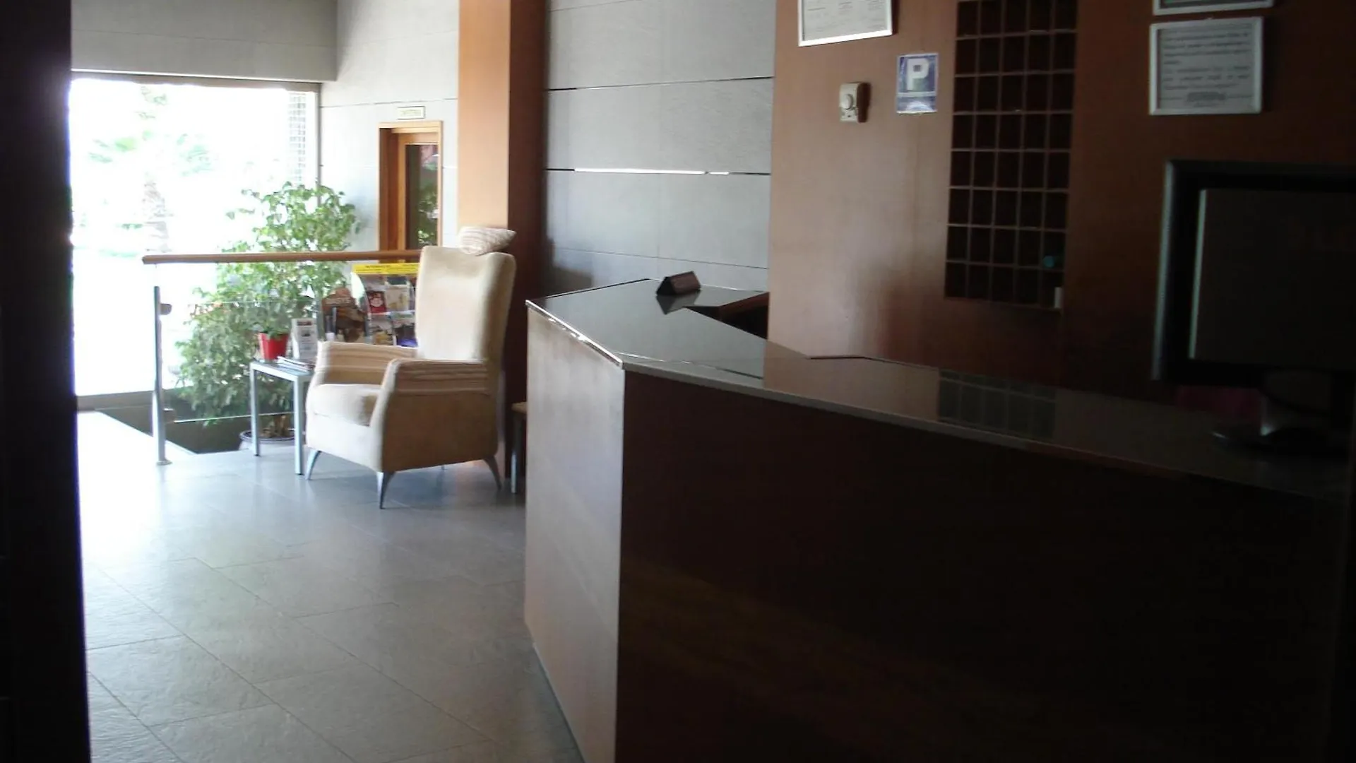 Hostal Mediterraneo El Ejido 2*,