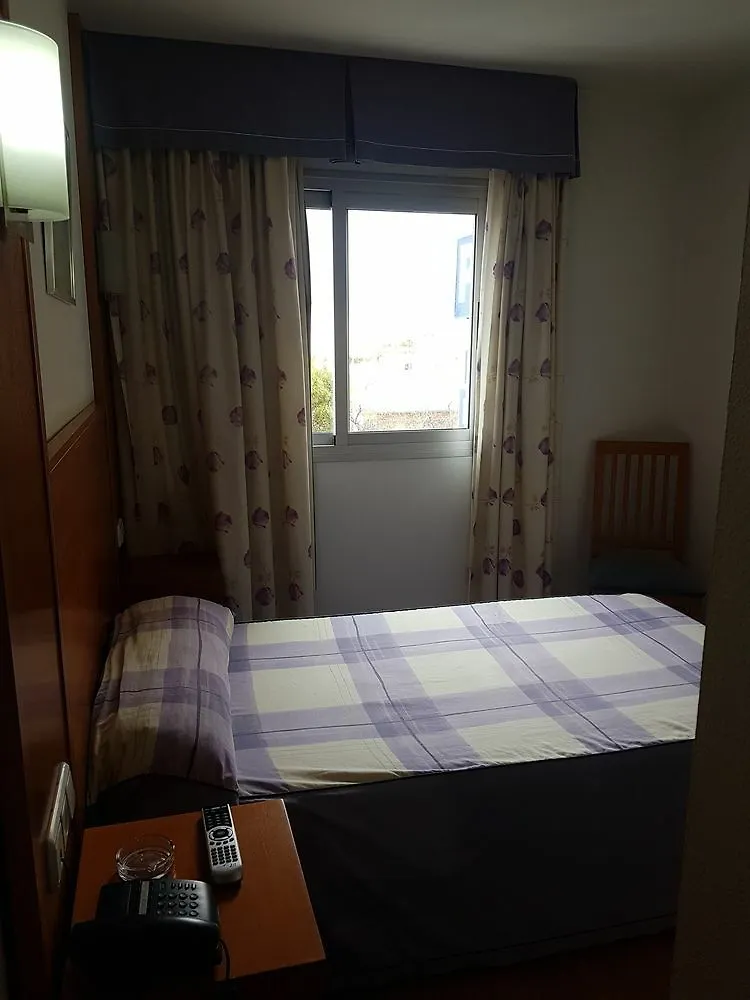 Hostal Mediterraneo El Ejido 2*,